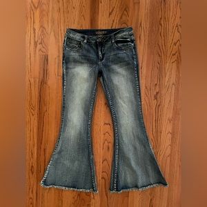 EUC Vintage Revolt Extreme Flare/Bell Jeans w Raw Hem. Size 9 (30).